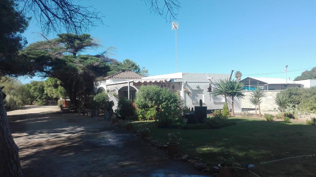 En Finca Las Dunas Dos Chalets Con Jacuzzis En Primera Linea De Playa , Uno De 4 Dormitorios Y Otro De 2 Dormitorios, Llama Al Seiscientos Veintisiete Cuatrocientos Diecisiete Trescientos Noventa Y Ocho Rota Kültér fotó